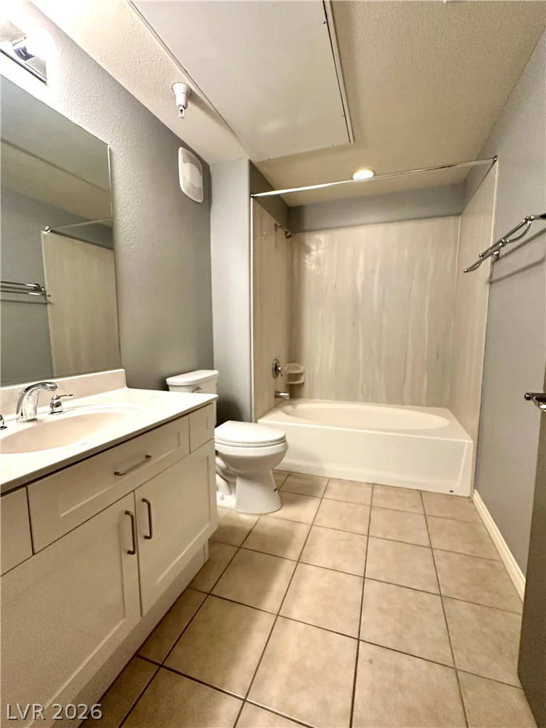 32 Serene, Las Vegas, NV 89123