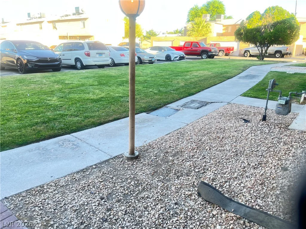 592 Sea Shell, Las Vegas, NV 89110
