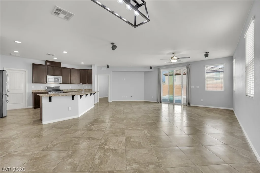 10608 Upper Laurel, Las Vegas, NV 89179