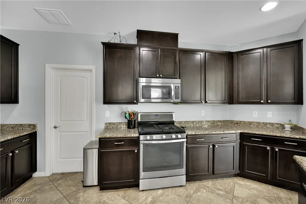 10608 Upper Laurel, Las Vegas, NV 89179