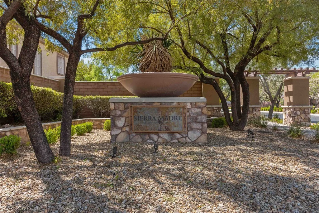 8396 Waylon, Las Vegas, NV 89178