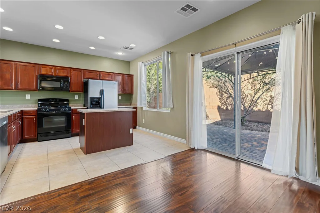 8396 Waylon, Las Vegas, NV 89178