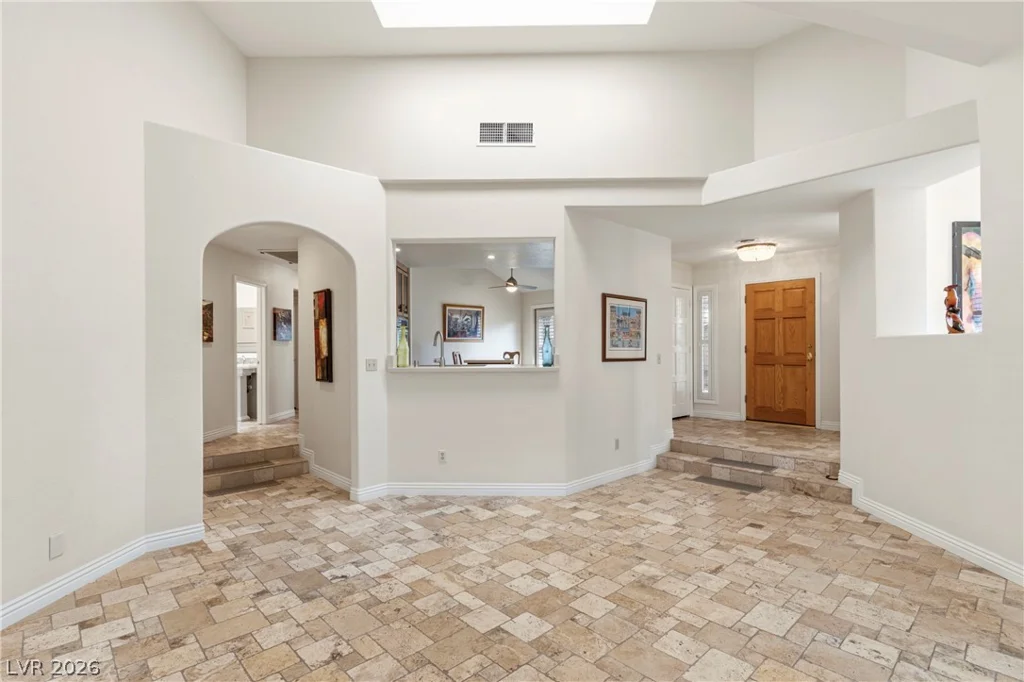 7159 Mission Hills, Las Vegas, NV 89113