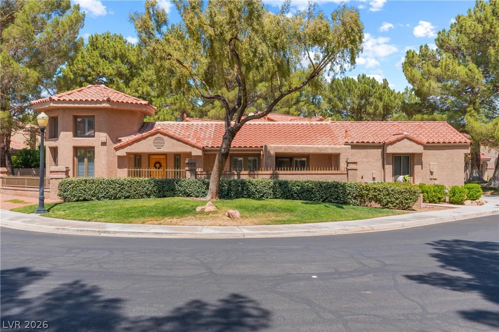 7159 Mission Hills, Las Vegas, NV 89113