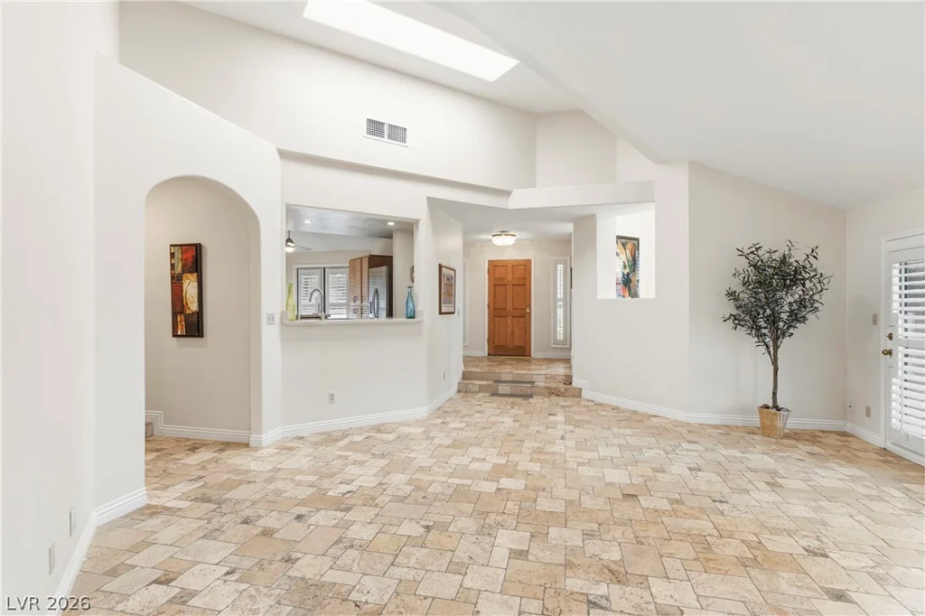7159 Mission Hills, Las Vegas, NV 89113