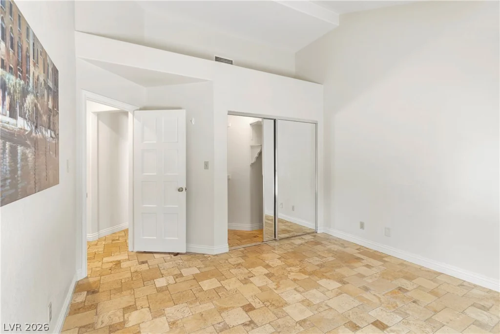 7159 Mission Hills, Las Vegas, NV 89113