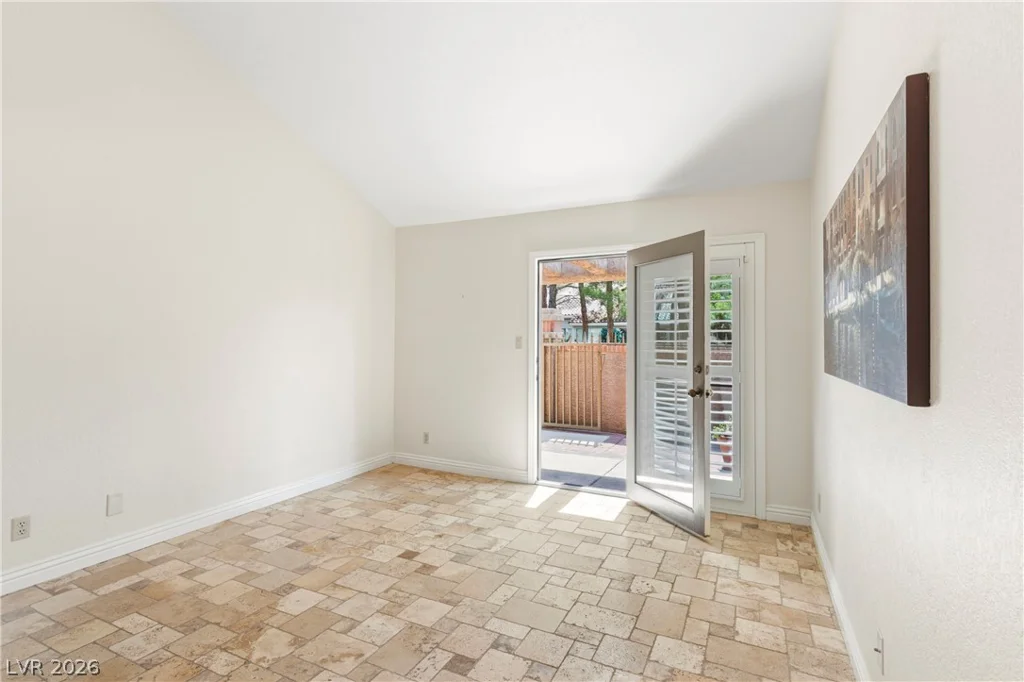 7159 Mission Hills, Las Vegas, NV 89113