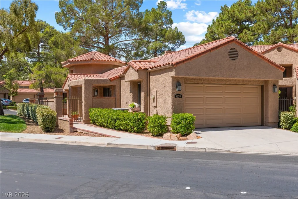 7159 Mission Hills, Las Vegas, NV 89113