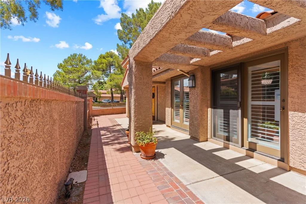7159 Mission Hills, Las Vegas, NV 89113
