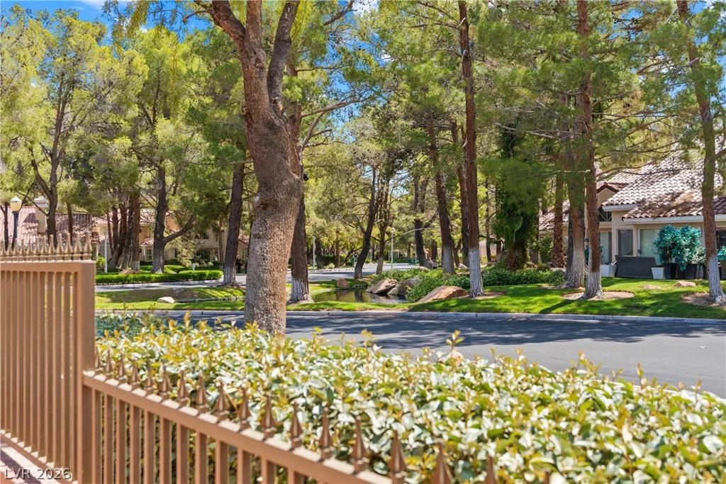 7159 Mission Hills, Las Vegas, NV 89113