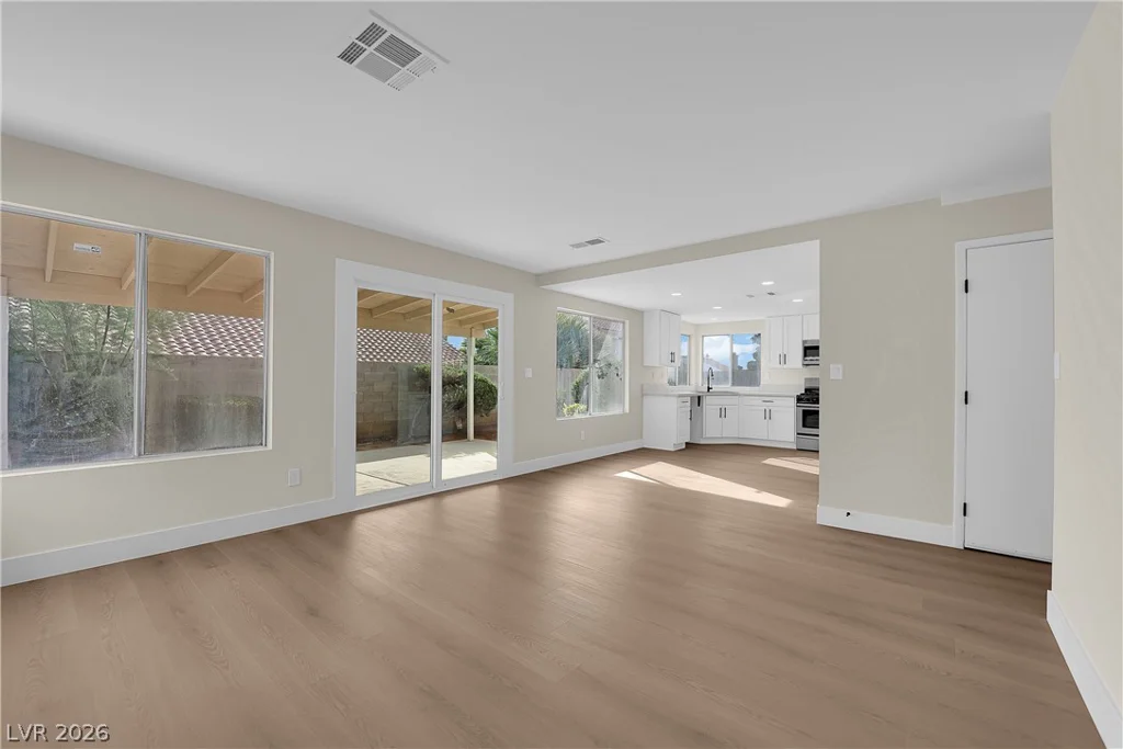 5904 Red Ridge, North Las Vegas, NV 89031