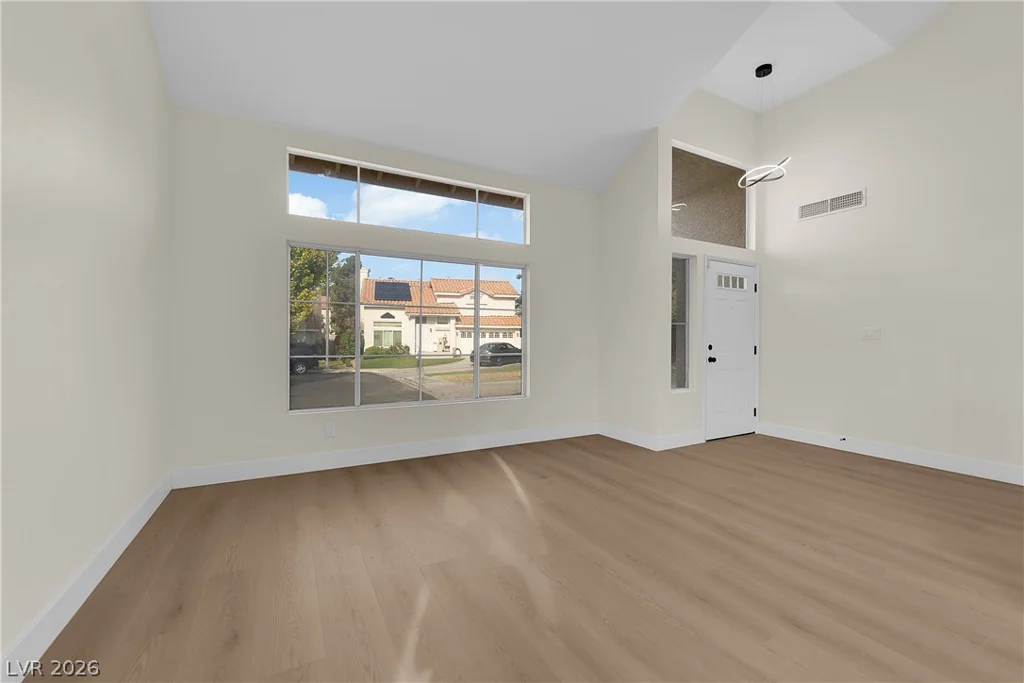 5904 Red Ridge, North Las Vegas, NV 89031