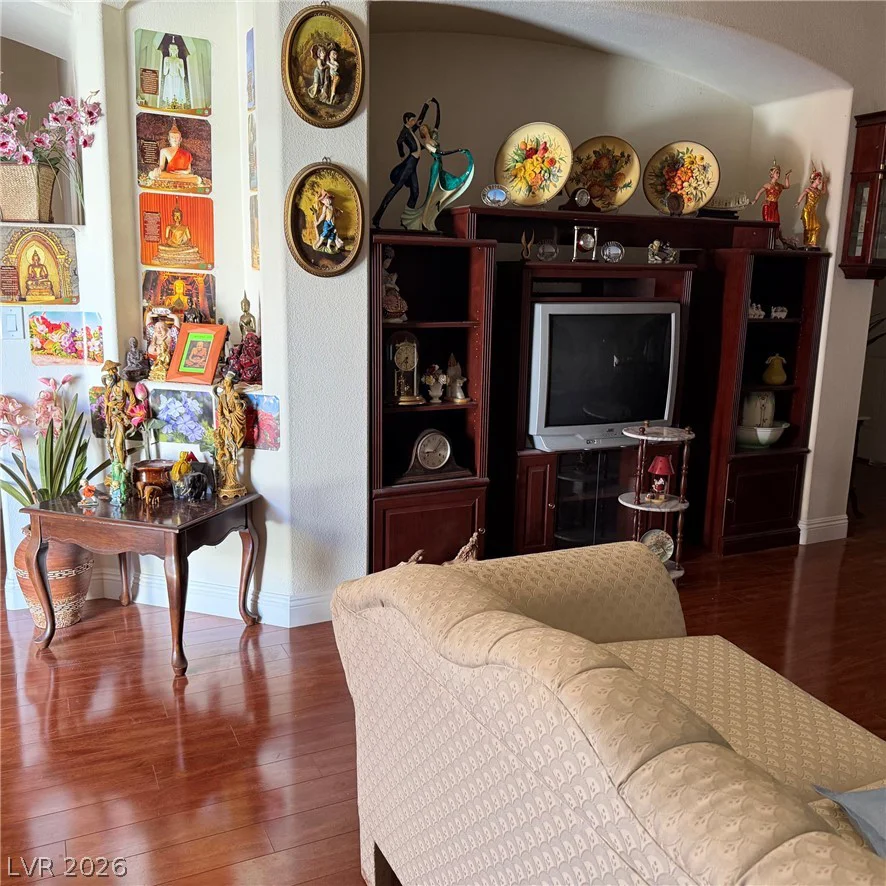 6113 Alderley, North Las Vegas, NV 89081