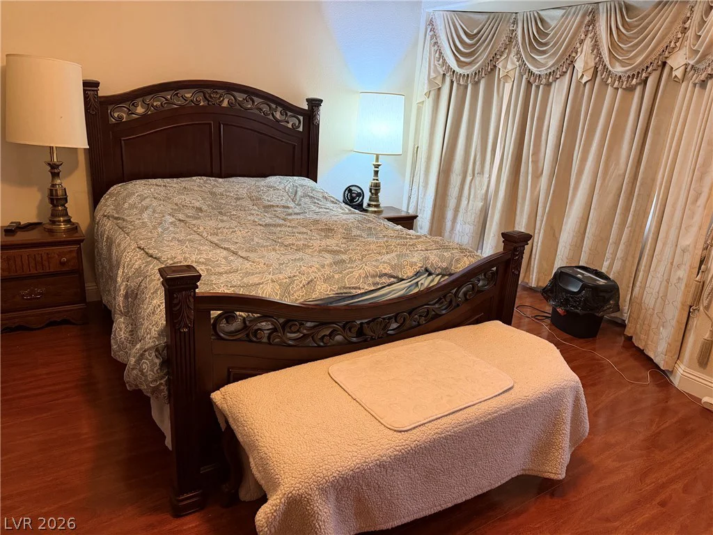 6113 Alderley, North Las Vegas, NV 89081