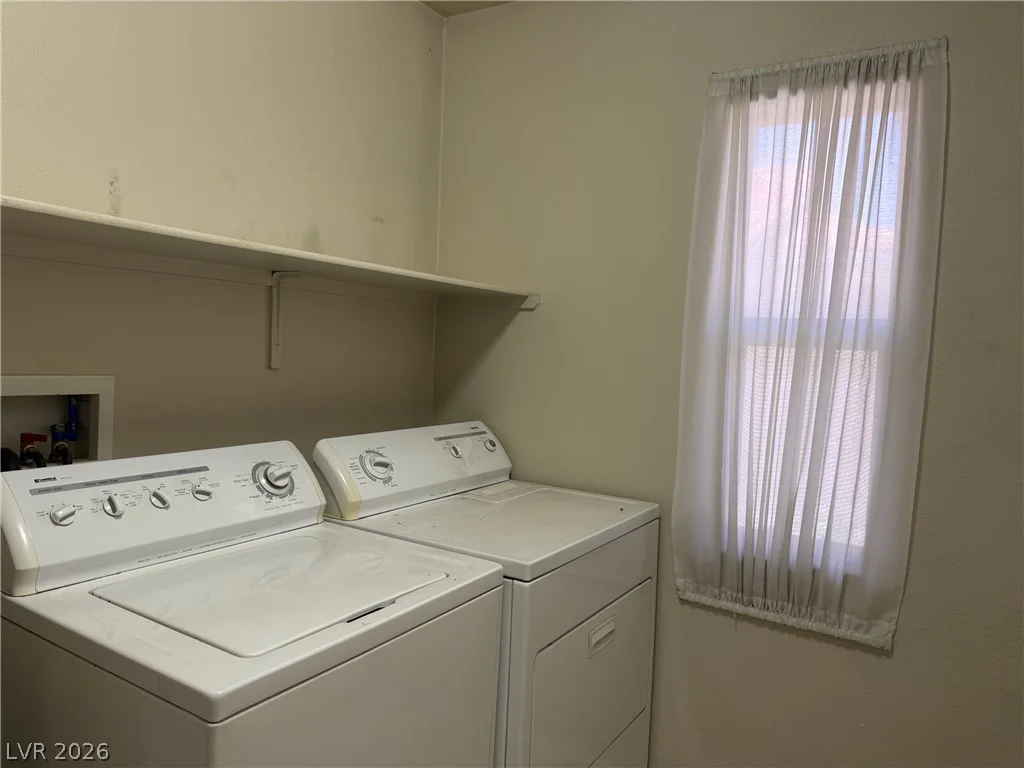 6113 Alderley, North Las Vegas, NV 89081