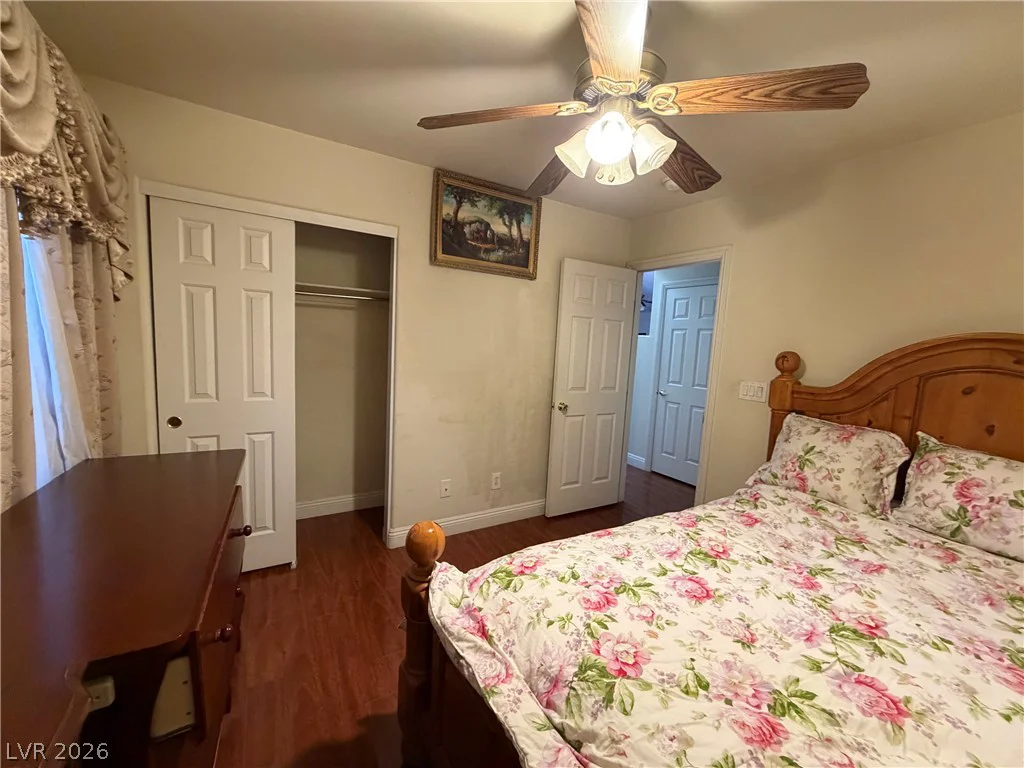 6113 Alderley, North Las Vegas, NV 89081