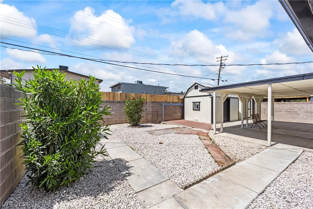 1017 Mallard, Las Vegas, NV 89108