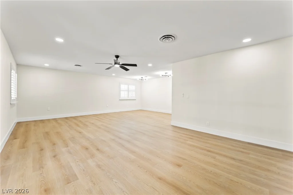 1017 Mallard, Las Vegas, NV 89108