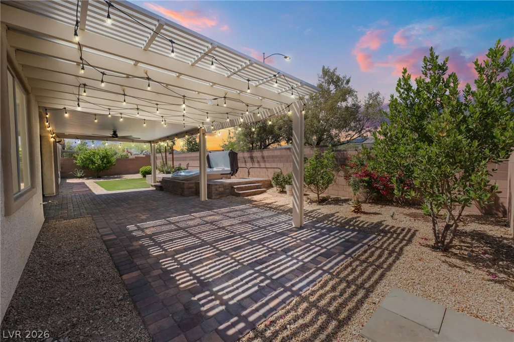 9772 Mosaic Canyon, Las Vegas, NV 89149