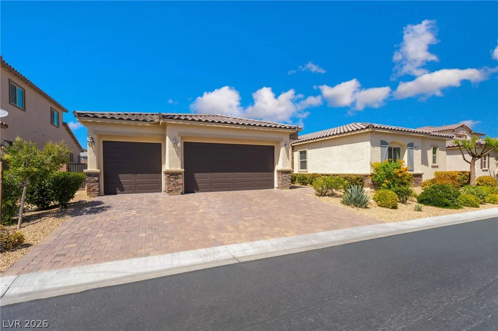9772 Mosaic Canyon, Las Vegas, NV 89149