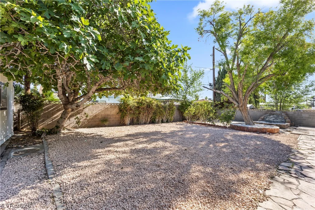 4444 Denia, Las Vegas, NV 89108