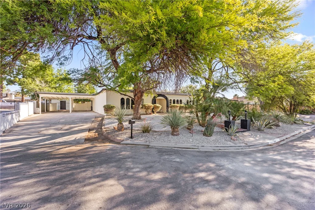 4444 Denia, Las Vegas, NV 89108