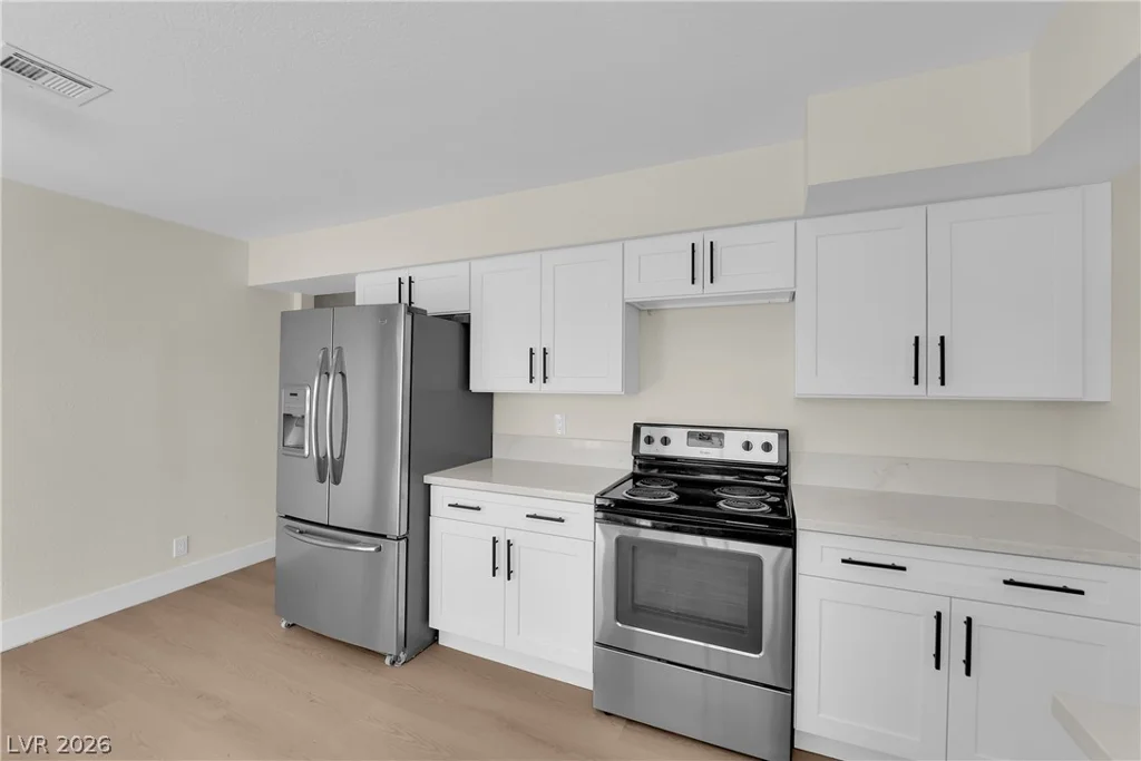 6388 Viking, Las Vegas, NV 89103
