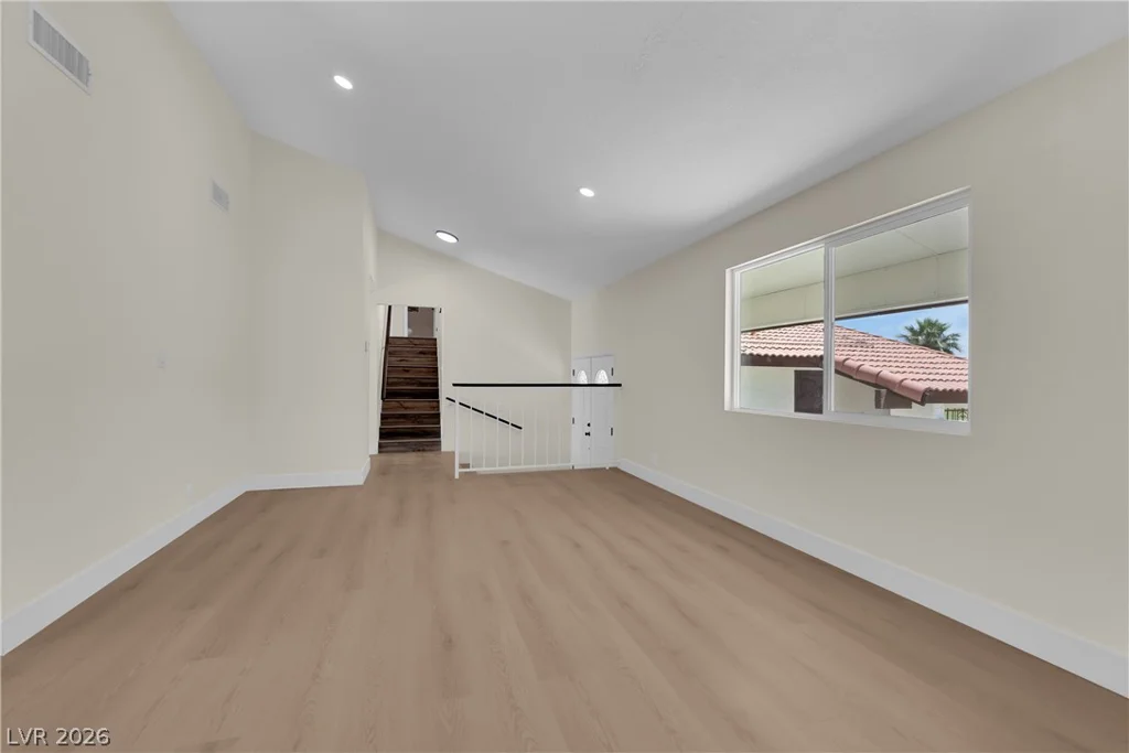 6388 Viking, Las Vegas, NV 89103