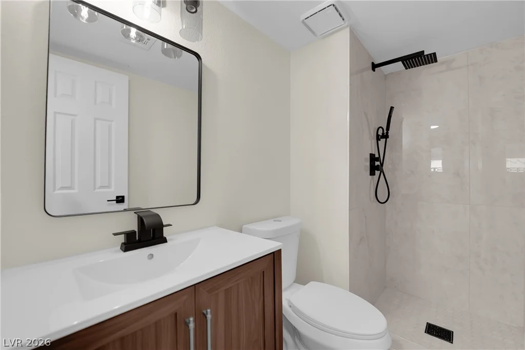 6388 Viking, Las Vegas, NV 89103