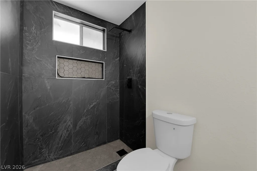6388 Viking, Las Vegas, NV 89103