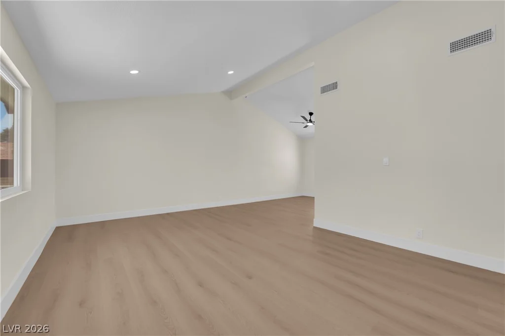 6388 Viking, Las Vegas, NV 89103