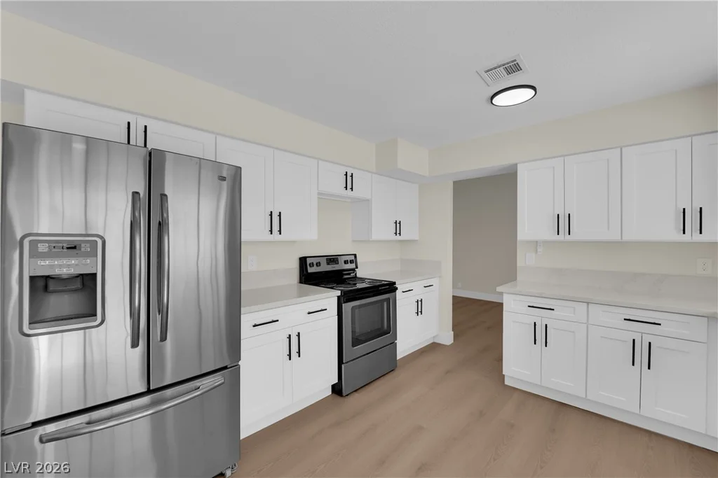 6388 Viking, Las Vegas, NV 89103