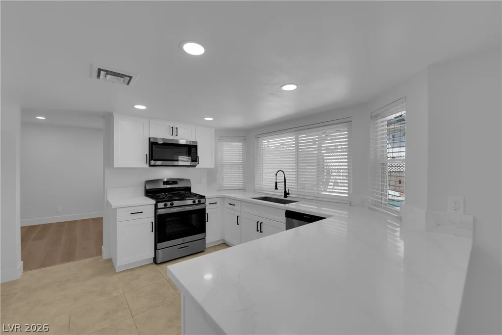 6756 Endora, Las Vegas, NV 89103