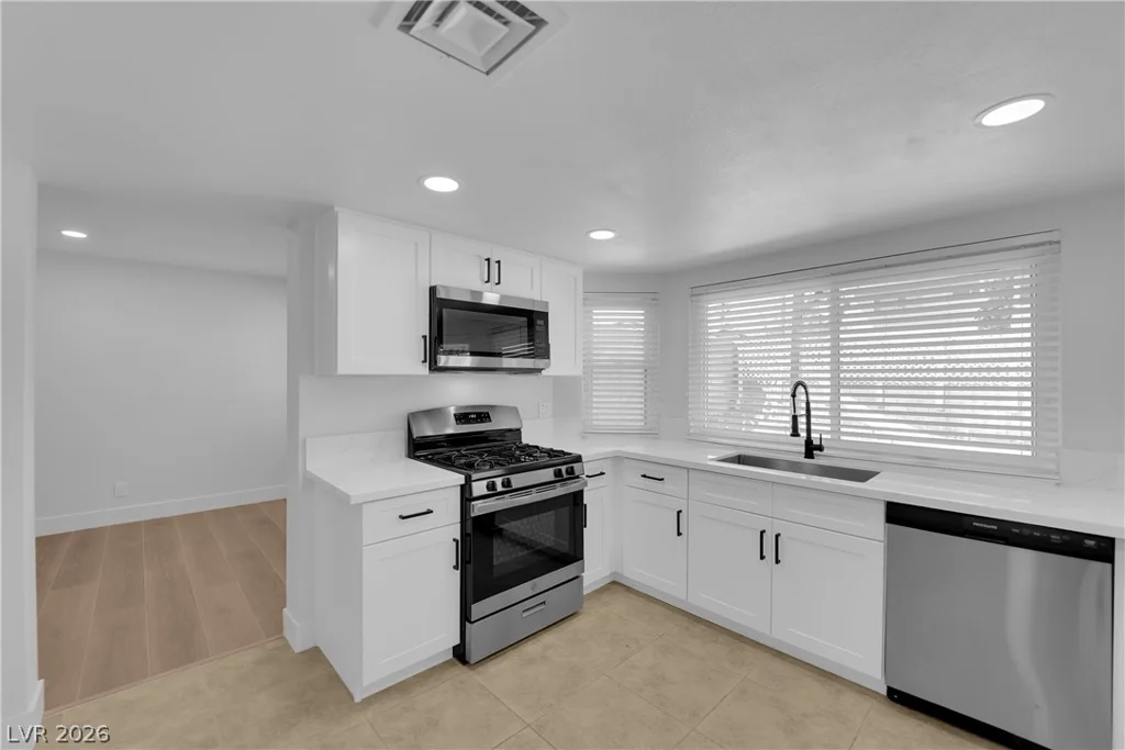 6756 Endora, Las Vegas, NV 89103