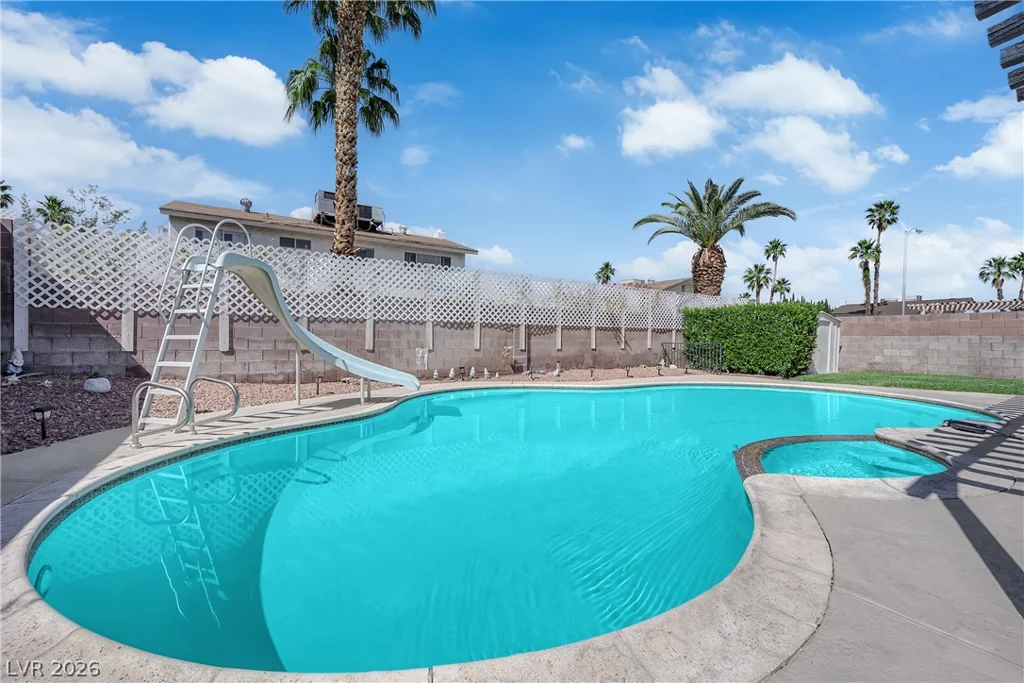 6756 Endora, Las Vegas, NV 89103