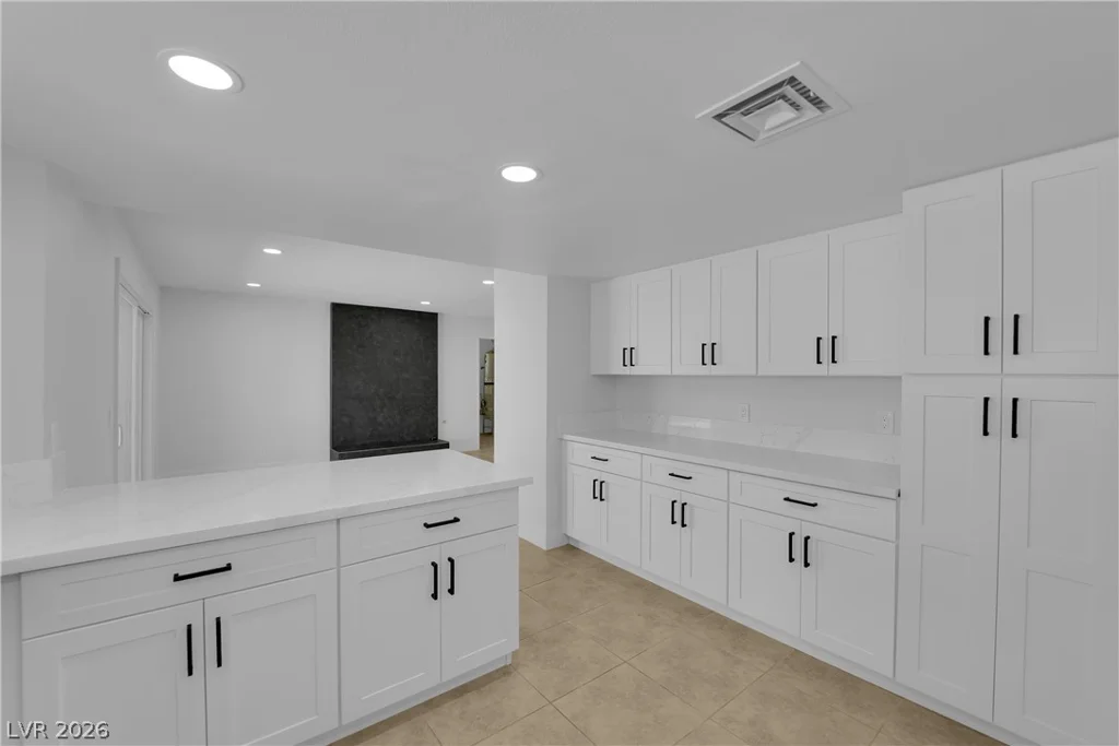 6756 Endora, Las Vegas, NV 89103