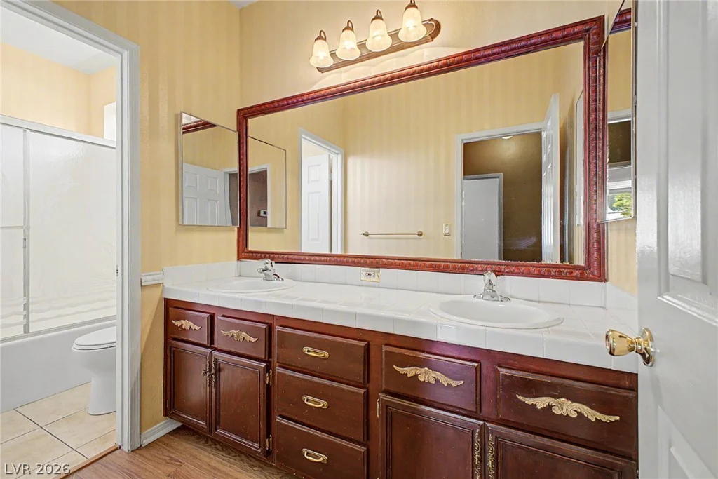 5155 Tropicana, Las Vegas, NV 89103