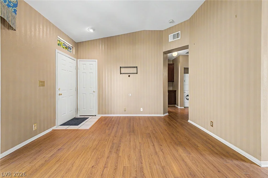 5155 Tropicana, Las Vegas, NV 89103