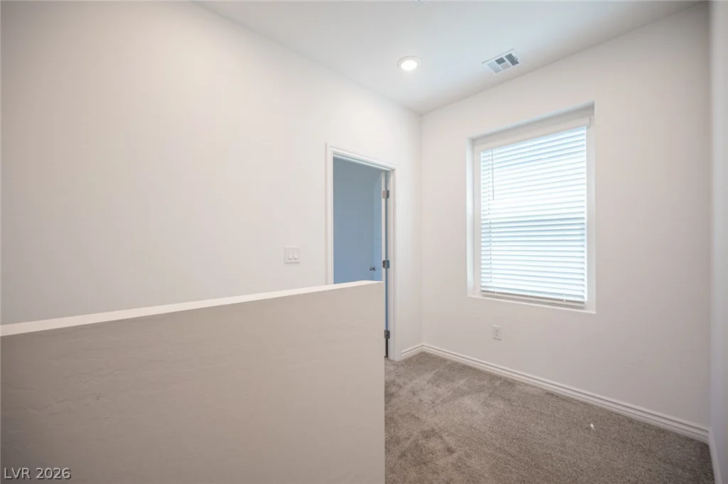 8847 Roadrunner Ravine, Las Vegas, NV 89166