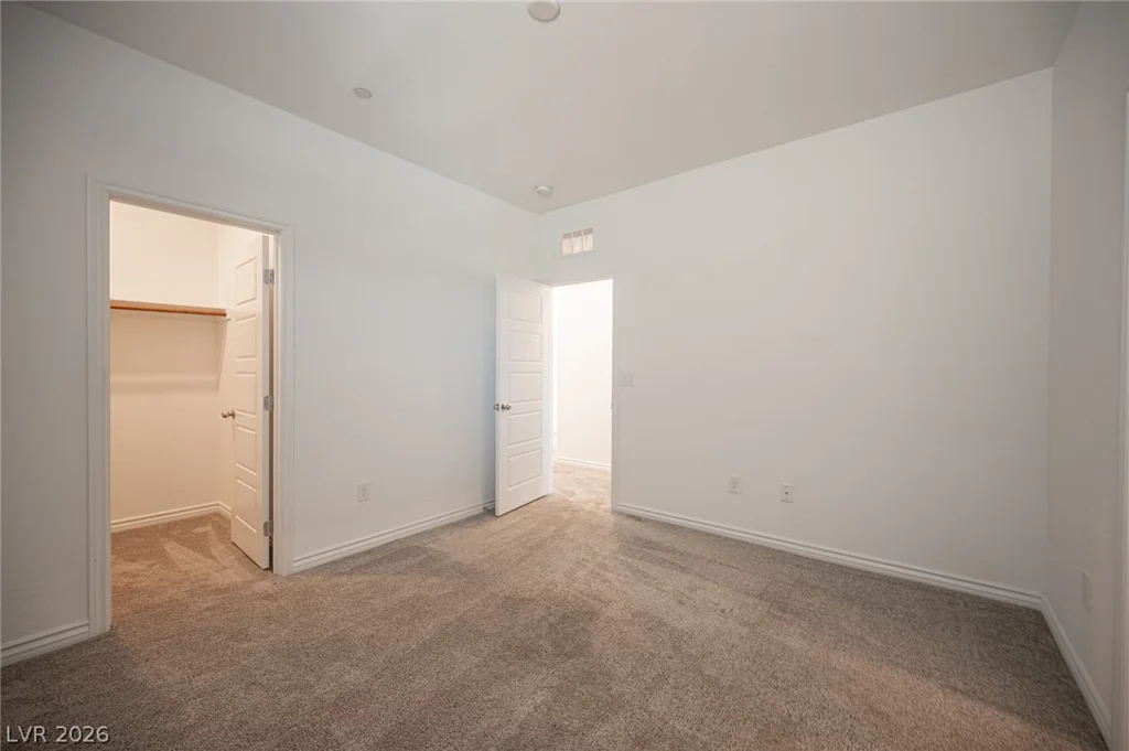 8847 Roadrunner Ravine, Las Vegas, NV 89166