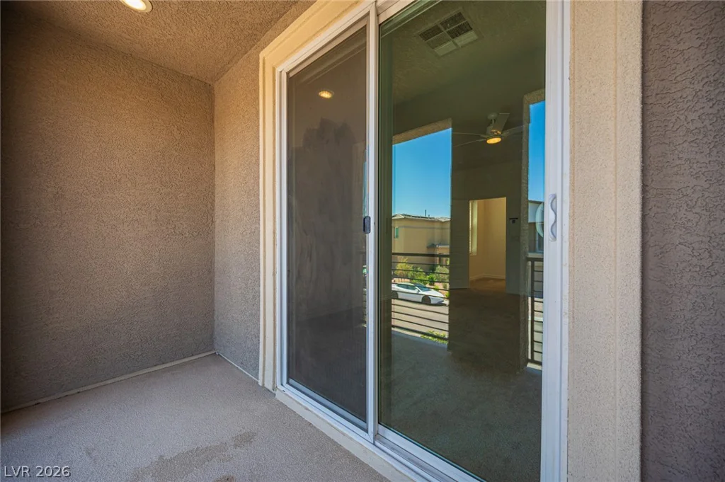 8847 Roadrunner Ravine, Las Vegas, NV 89166