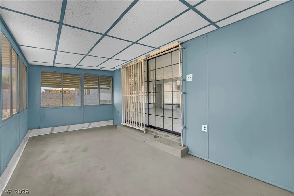 1304 Bonita, Las Vegas, NV 89104