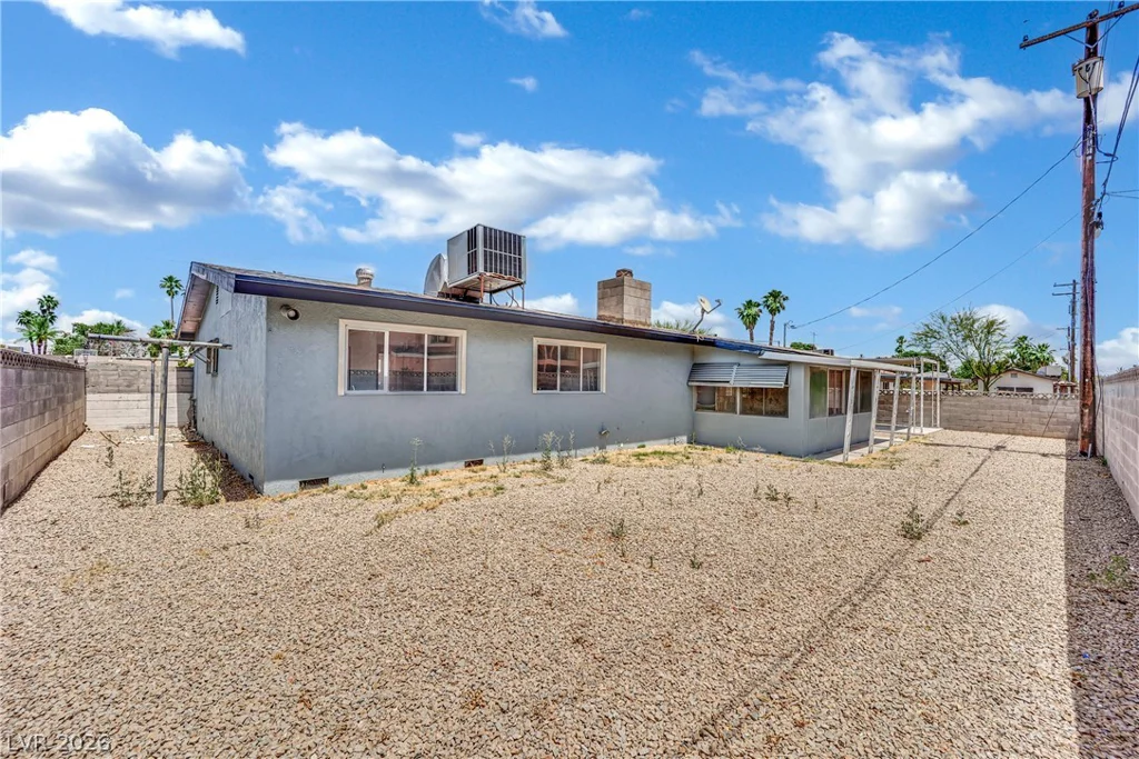 1304 Bonita, Las Vegas, NV 89104