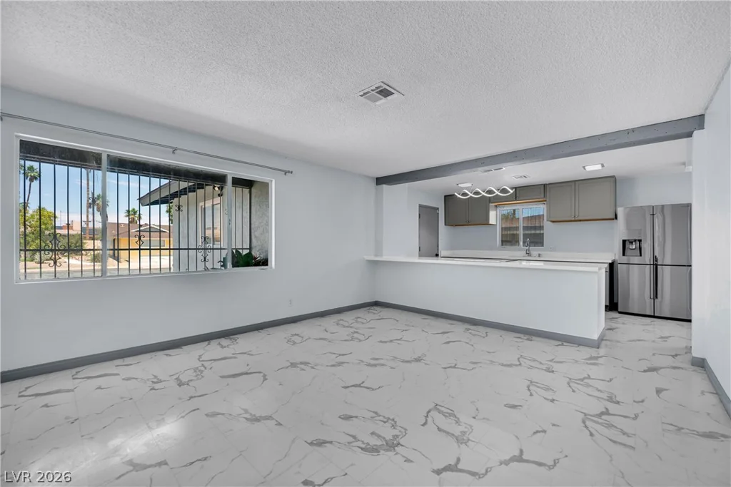 1304 Bonita, Las Vegas, NV 89104