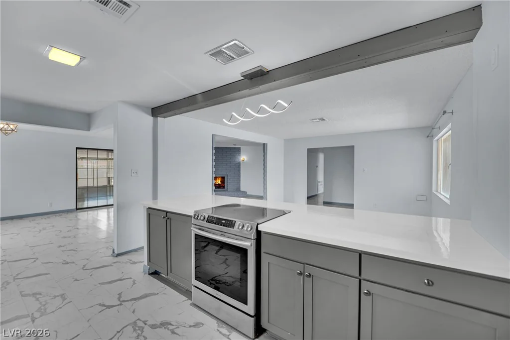 1304 Bonita, Las Vegas, NV 89104