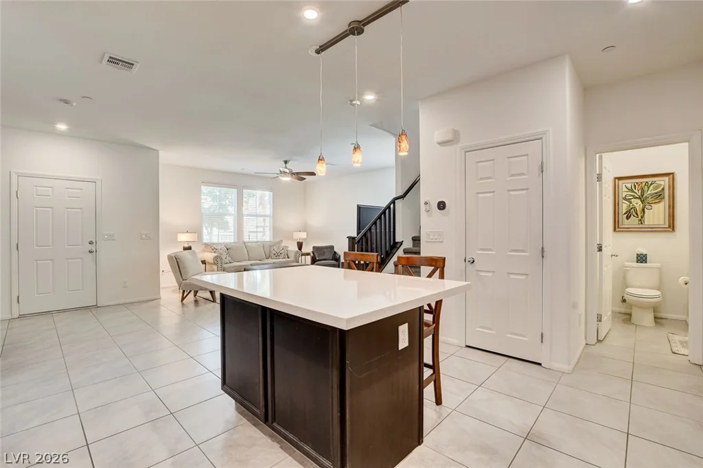 484 Filaree, Henderson, NV 89015