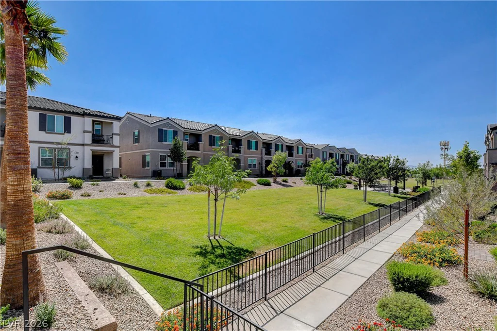484 Filaree, Henderson, NV 89015