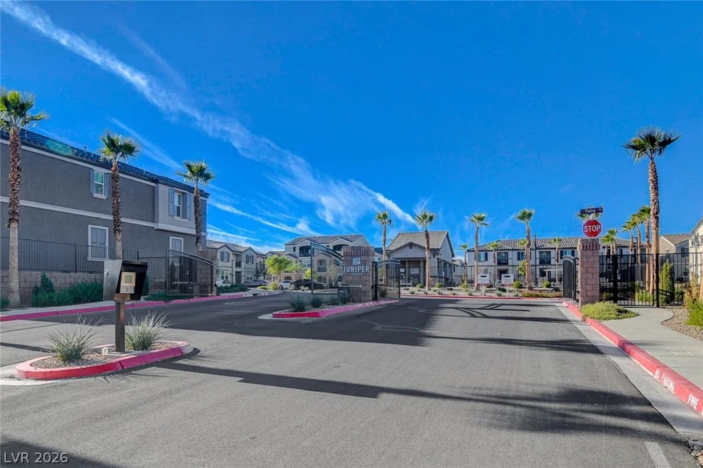 484 Filaree, Henderson, NV 89015