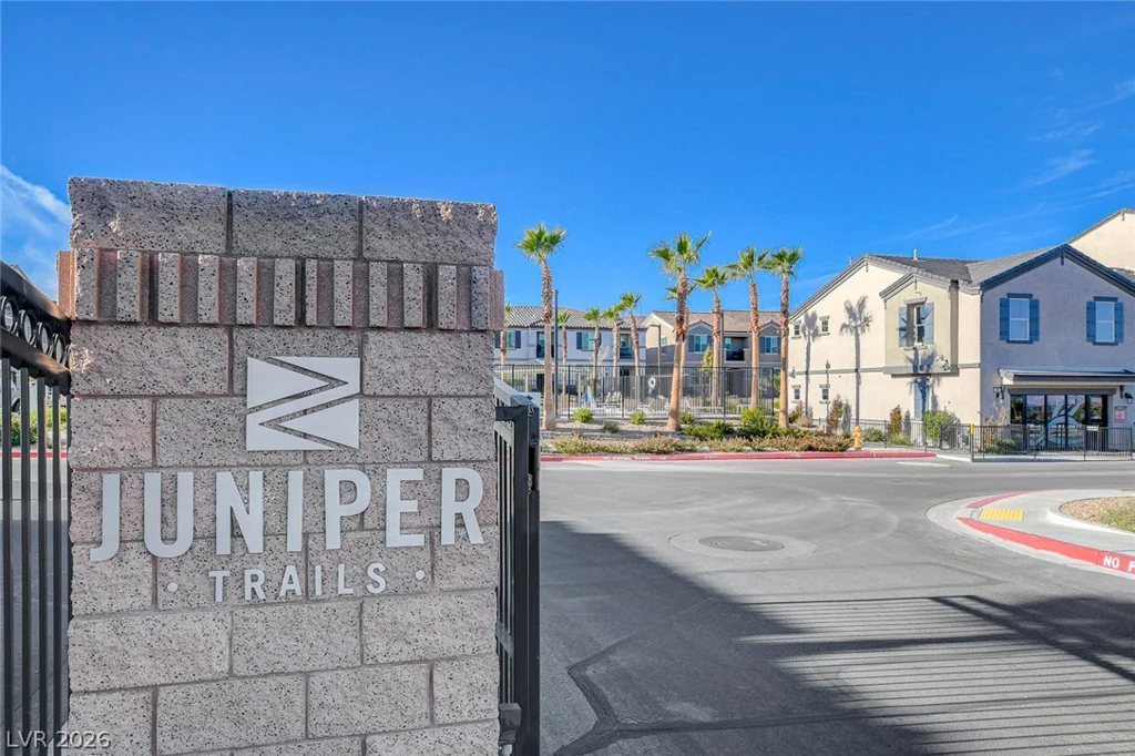 484 Filaree, Henderson, NV 89015