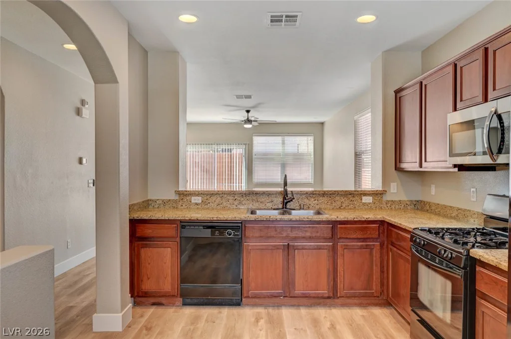 10157 Vickers, Las Vegas, NV 89178